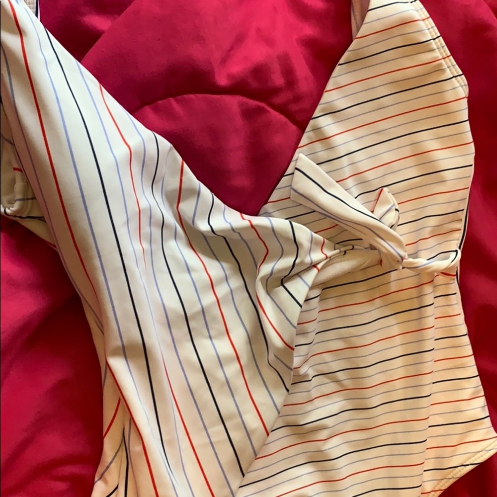 Swim suit - Picture 2 of 4
